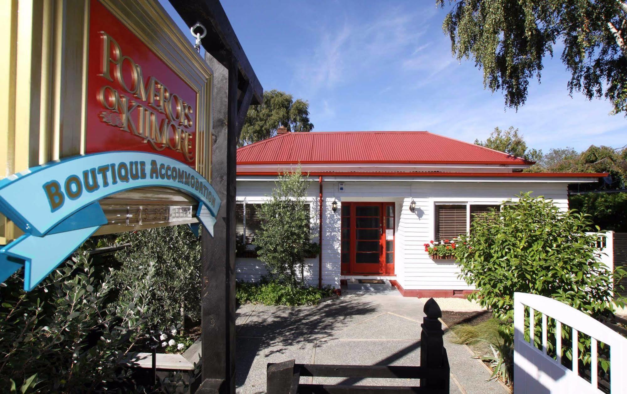Pomeroys On Kilmore Christchurch Exterior foto